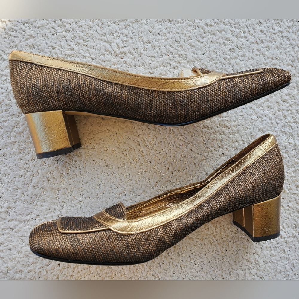 Enzo Anglioni Metallic Bronze Flats with Textured Finish and Block Heel